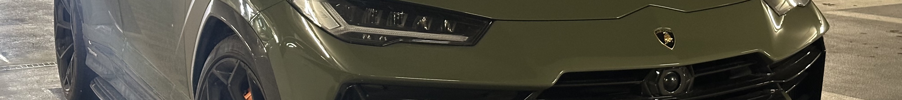 Lamborghini Urus Performante