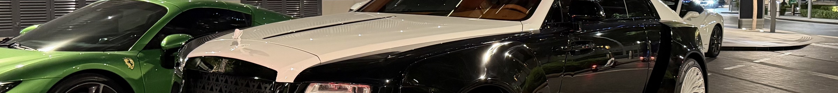 Rolls-Royce Wraith Series II Venuum Black Apollo White & Black Edition