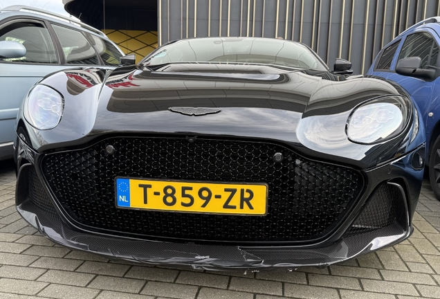 Aston Martin DBS 770 Ultimate Volante