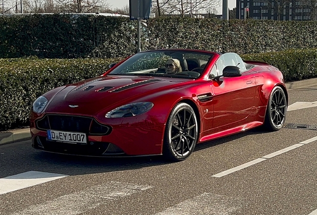 Aston Martin V12 Vantage S Roadster