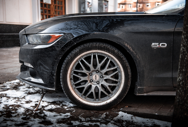 Ford Mustang GT 2015