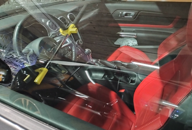 Ford Mustang GT Convertible 2018