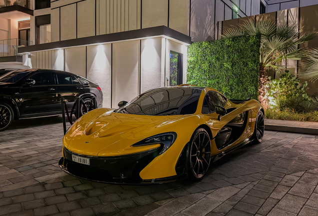 McLaren P1