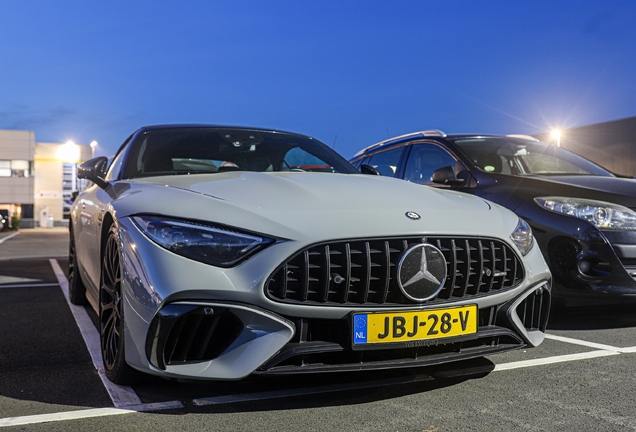 Mercedes-AMG SL 63 R232