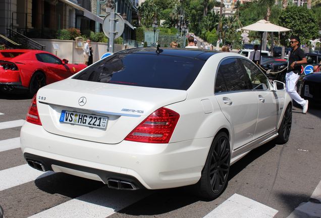 Mercedes-Benz S 63 AMG W221 2011