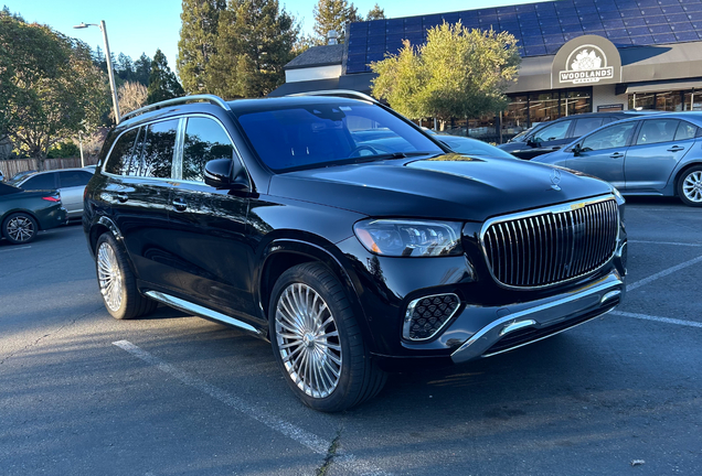 Mercedes-Maybach GLS 600 2024