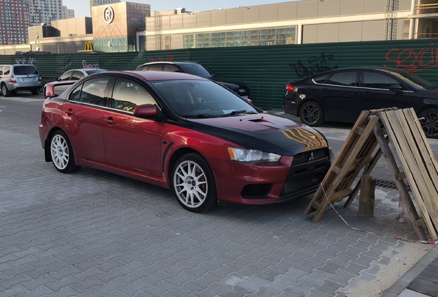 Mitsubishi Lancer Evolution X