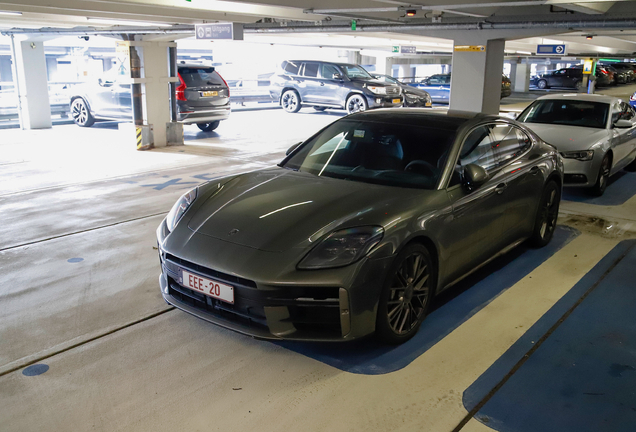 Porsche 972 Panamera Turbo S E-Hybrid