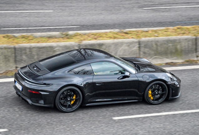 Porsche 992 GT3 Touring MkII