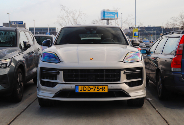 Porsche Cayenne Coupé Turbo E-Hybrid