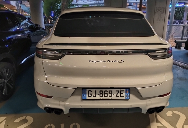 Porsche Cayenne Coupé Turbo S E-Hybrid