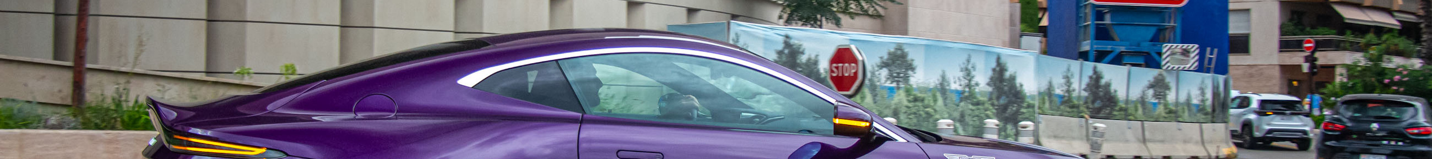 Aston Martin Vantage 2024