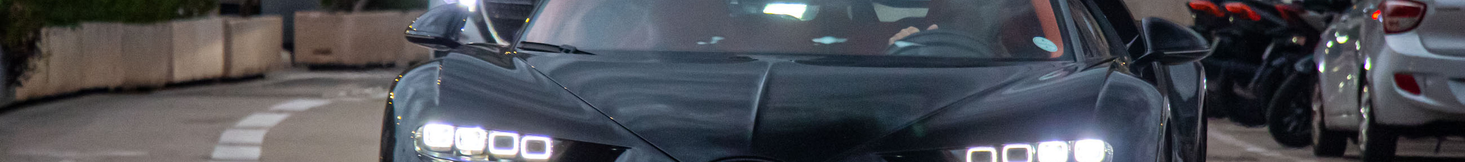 Bugatti Chiron Sport