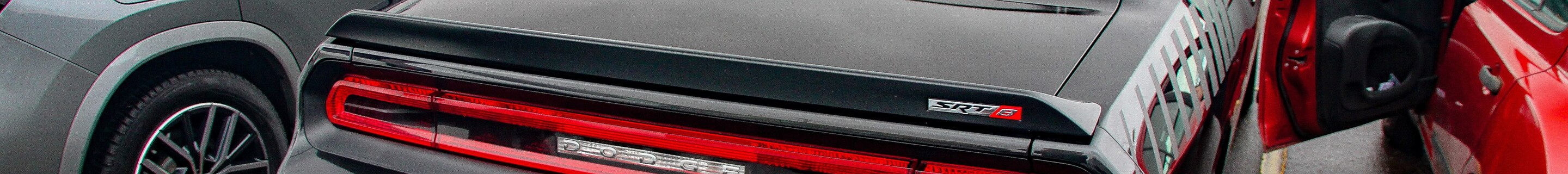 Dodge Challenger SRT-8