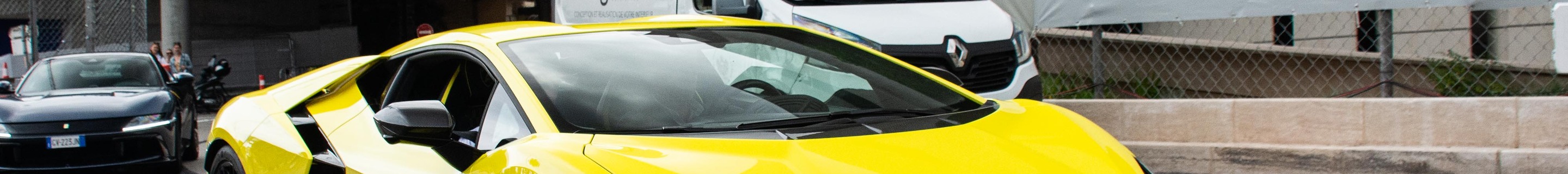 Lamborghini Revuelto