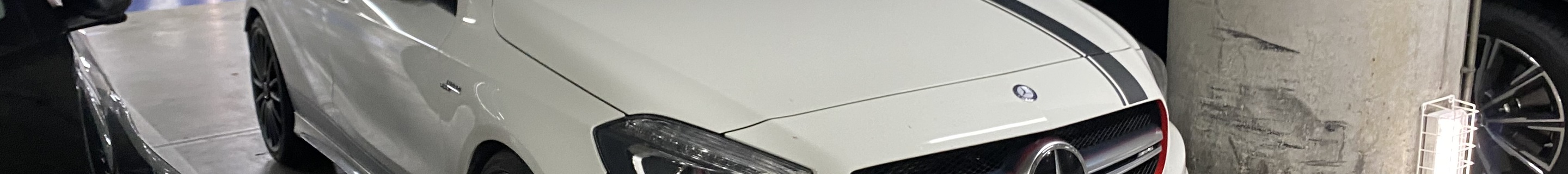 Mercedes-Benz A 45 AMG Edition 1