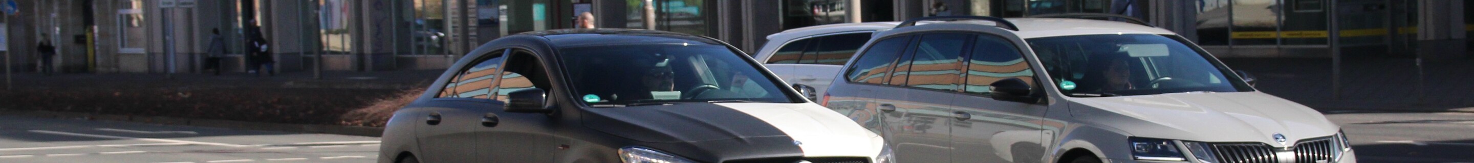 Mercedes-Benz CLA 45 AMG C117