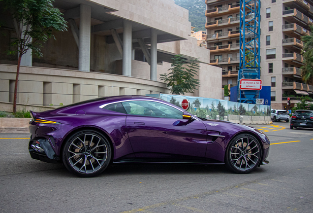 Aston Martin Vantage 2024