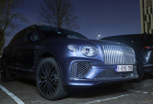 Bentley Bentayga Azure 2024