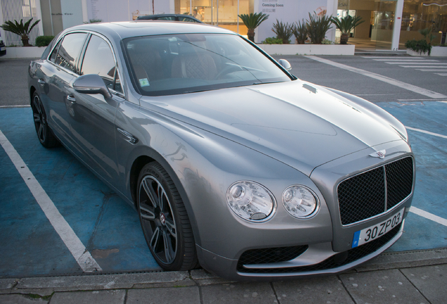 Bentley Flying Spur V8 S