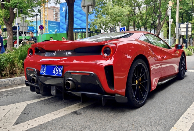 Ferrari 488 Pista