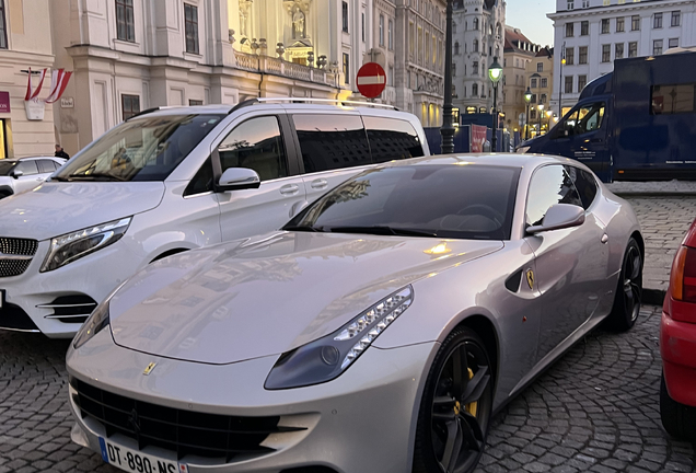 Ferrari FF
