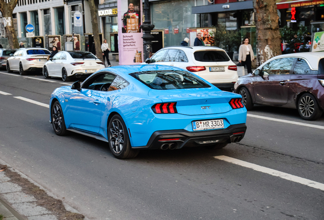 Ford Mustang GT 2024