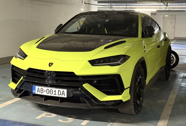 Lamborghini Urus Performante