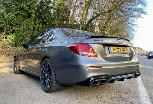 Mercedes-AMG E 63 S W213