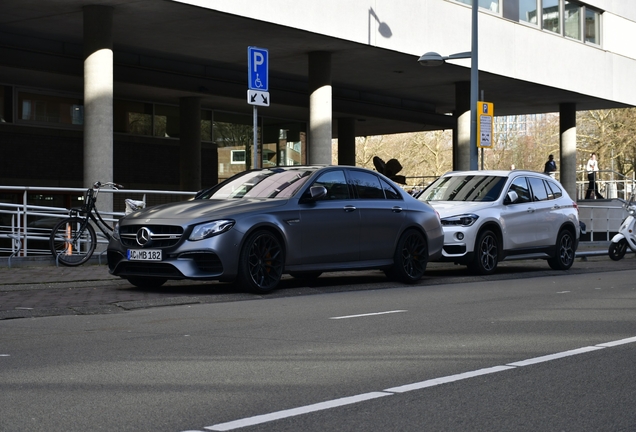 Mercedes-AMG E 63 S W213