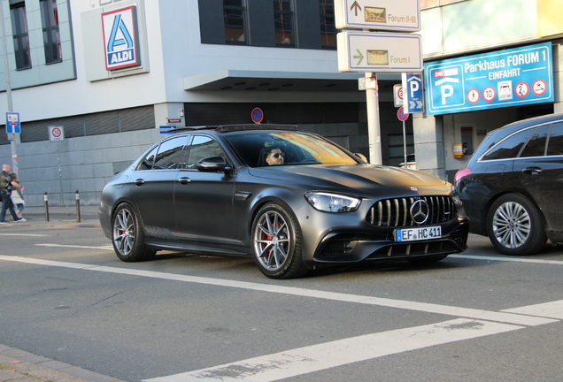 Mercedes-AMG E 63 S W213 Final Edition