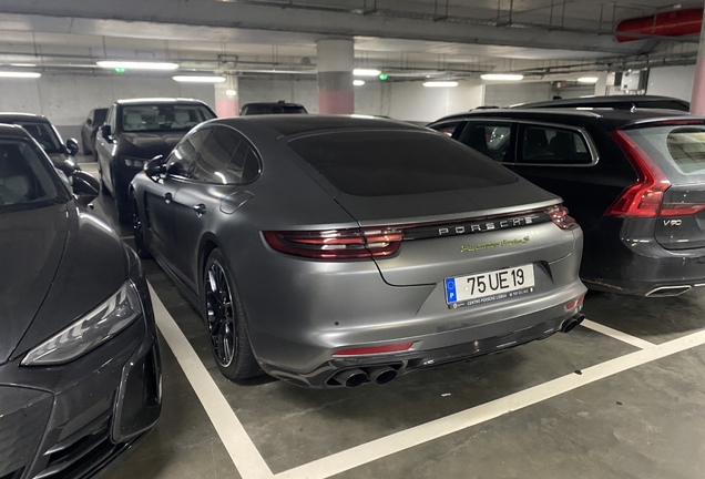 Porsche 971 Panamera Turbo S E-Hybrid MkI