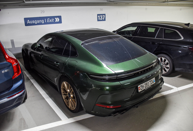 Porsche 972 Panamera Turbo E-Hybrid