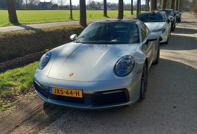 Porsche 992 Carrera 4S MkI