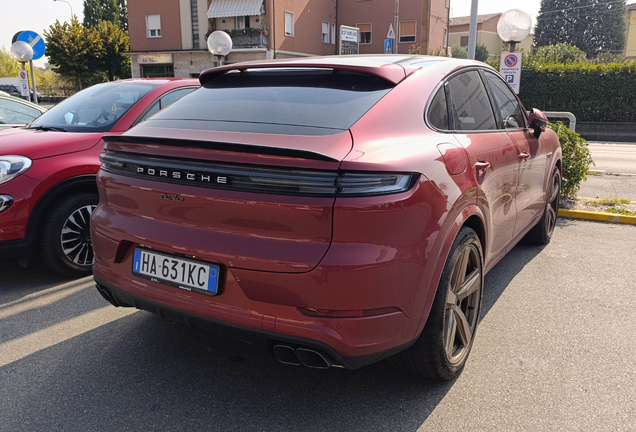 Porsche Cayenne Coupé Turbo E-Hybrid