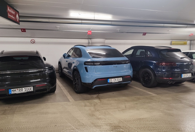Porsche Macan EV Turbo