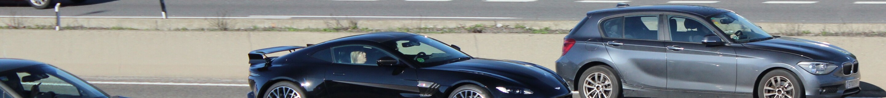 Aston Martin V8 Vantage Formula 1 Edition
