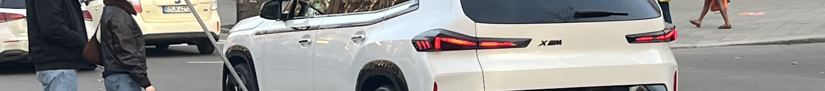 BMW XM G09