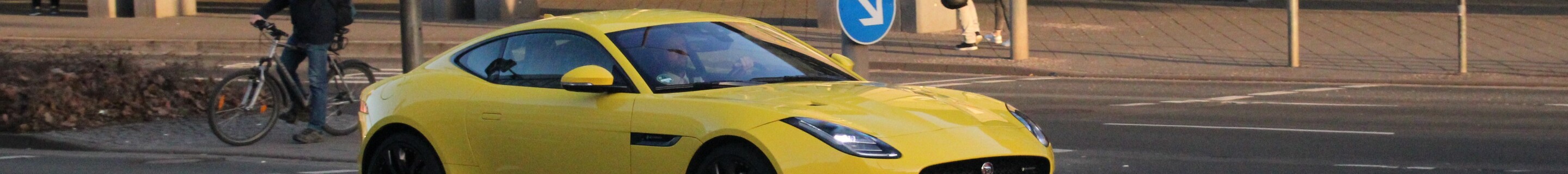 Jaguar F-TYPE P380 AWD Coupé