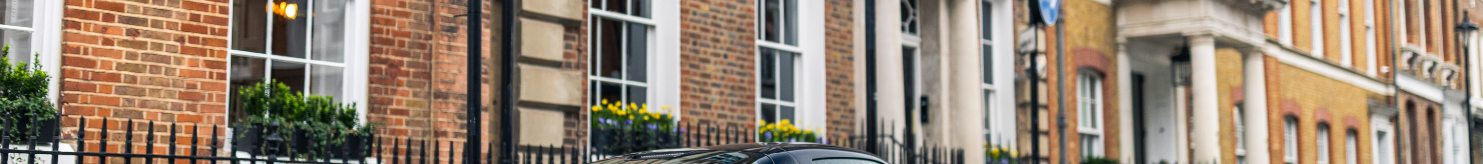 Mercedes-Benz SLS AMG