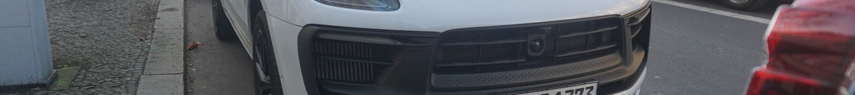 Porsche 95B Macan GTS MkIII