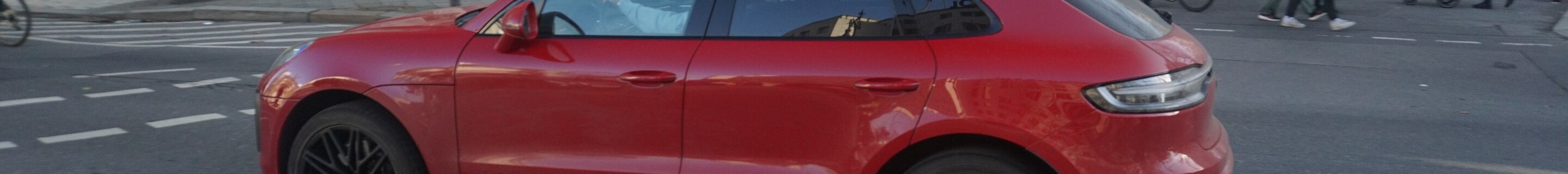 Porsche 95B Macan GTS MkIII