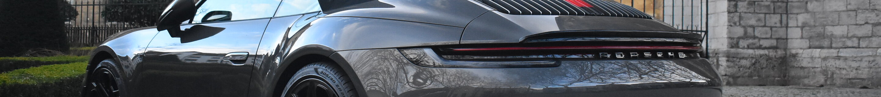 Porsche 992 Carrera 4S Cabriolet MkI TechArt