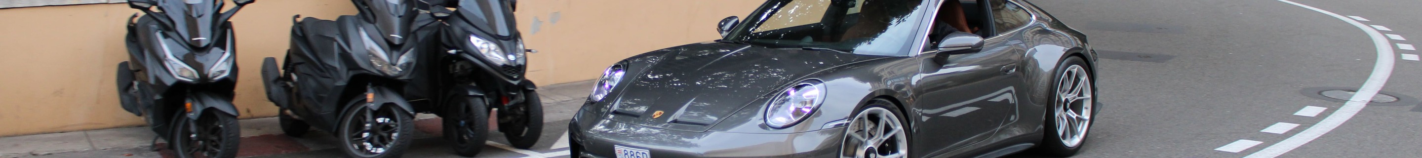 Porsche 992 GT3 Touring MkI