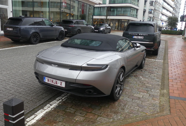Aston Martin DB11 V8 Volante