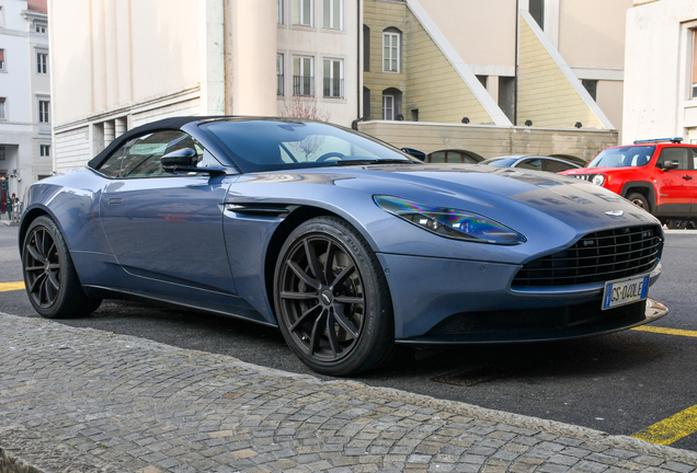 Aston Martin DB11 V8 Volante