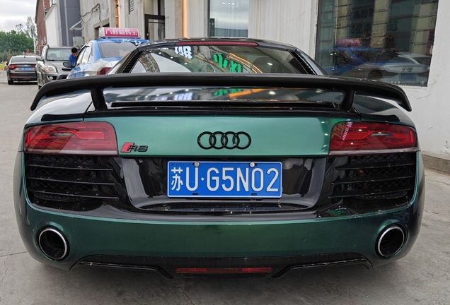 Audi R8 V10