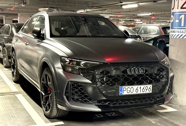 Audi RS Q8 2024