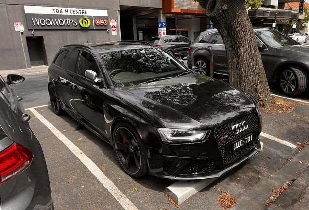 Audi RS4 Avant B8