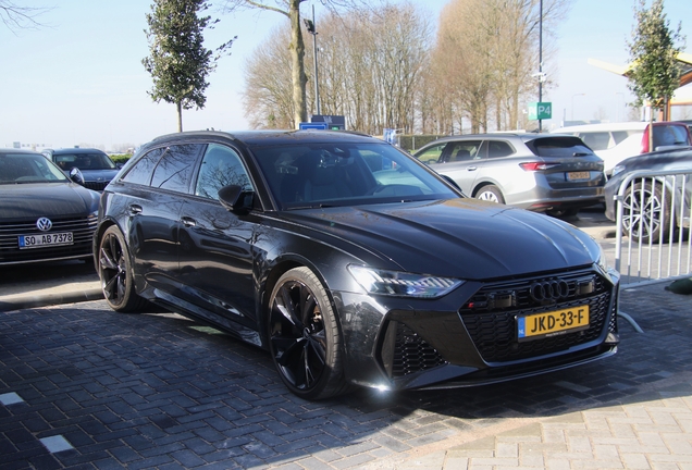 Audi RS6 Avant C8